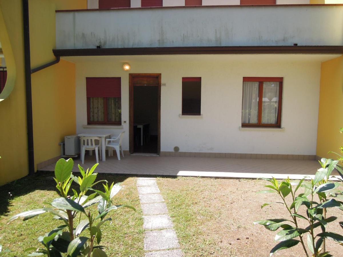Villaggio Azzurro Bibione Exterior photo